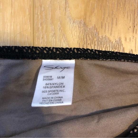 Skye Black Bikini - Picture 4 of 5